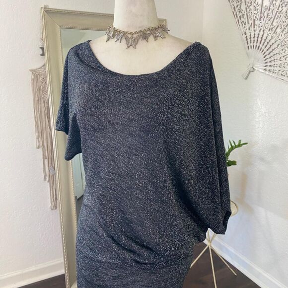 Express Early 2000's Asymmetric Silver Black Glitter Wide Bat Sleeve Top S - Picture 5 of 8